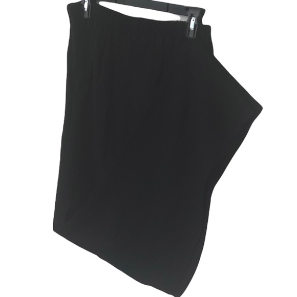 Liz Baker Women’s Black Pull On Straight Leg Pants Size 14 - Picture 2 of 7